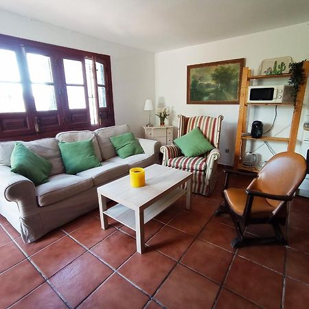 Apartamento-Estudio En Villa Con Piscina Málaga Eksteriør billede