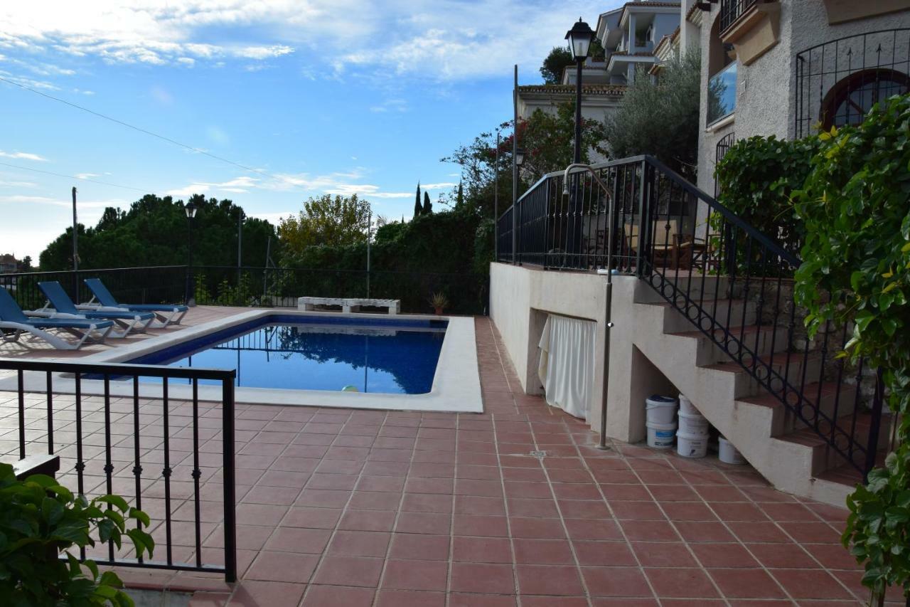 Apartamento-Estudio En Villa Con Piscina Málaga Eksteriør billede